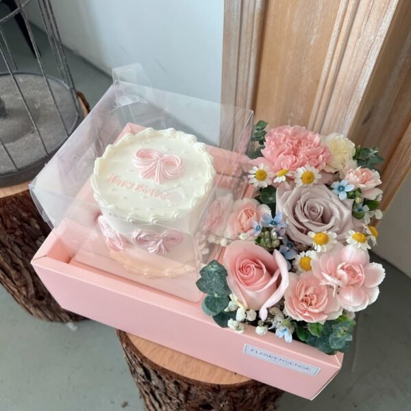 BLOOM WITH CAKE COMBO-006