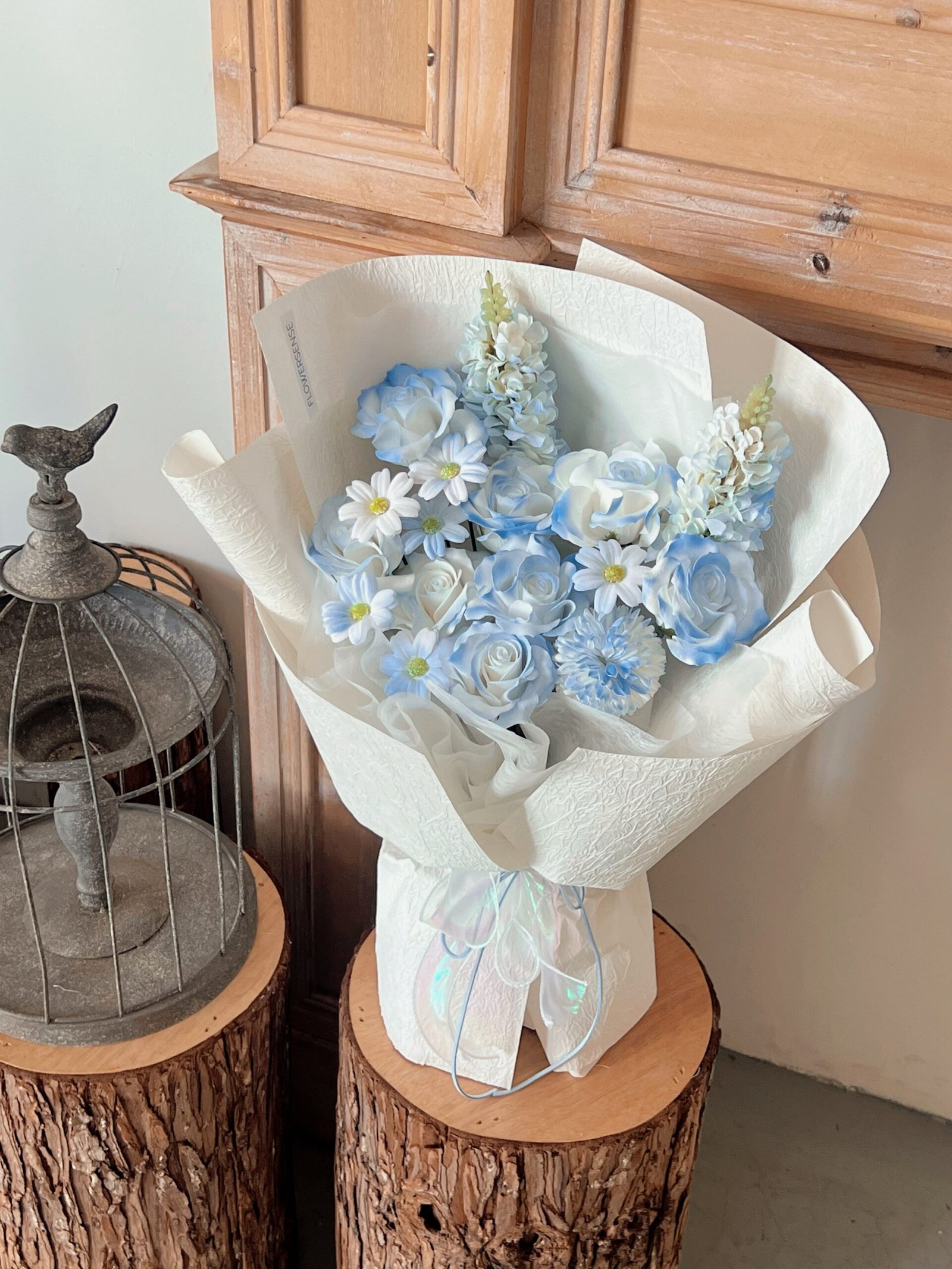 SOAP FLOWER - BLUEBIRD
