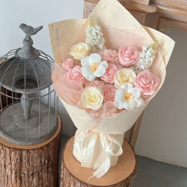 SOAP FLOWER - CHESTNUT